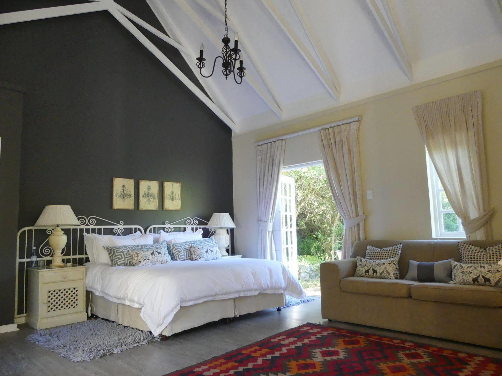 Bed and Breakfast The Plantation Port Elizabeth Esterno foto