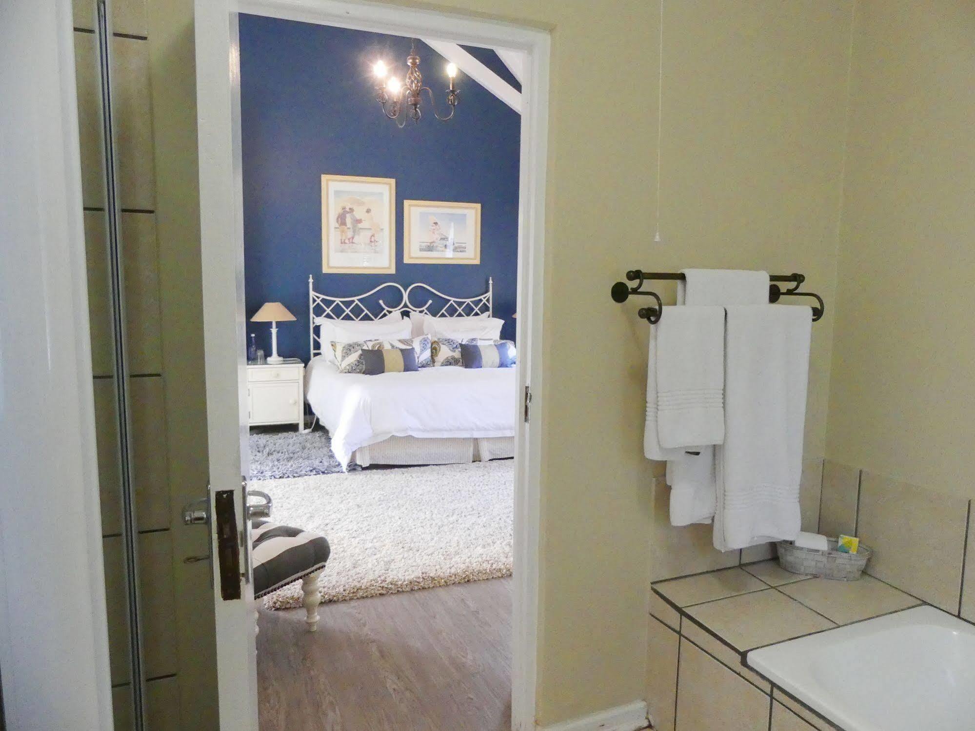 Bed and Breakfast The Plantation Port Elizabeth Esterno foto